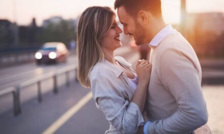 Dlaczego użytkownicy wolą wideoczaty od zwykłych aplikacji randkowych